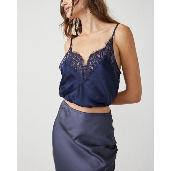 Free People Night Out Blossom Lace Brami Bralette NWT! - Picture 2 of 5